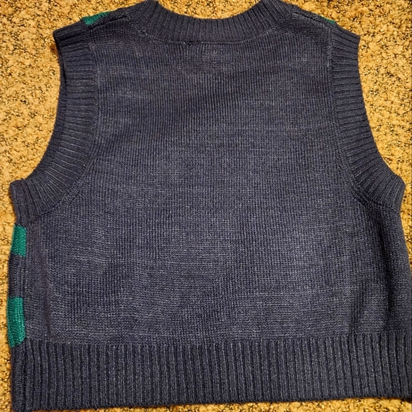 H&M Divded - NWOT Striped Sleeveless Crop Top - Picture 2 of 5